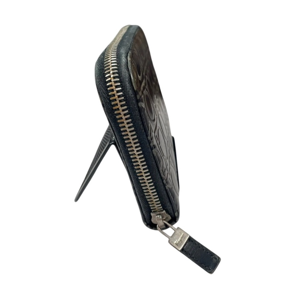 ⭐️Salvatore Ferragamo Black and Gray Wallet - Picture 2 of 11